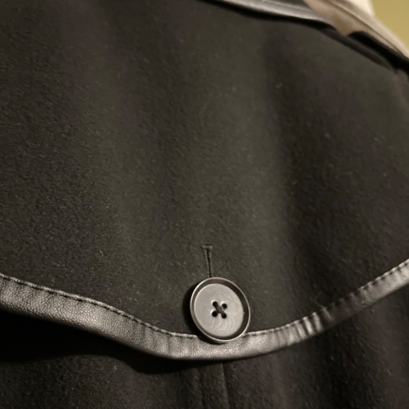 BCBG JACKET in colour black and size xs - Picture 6 of 9